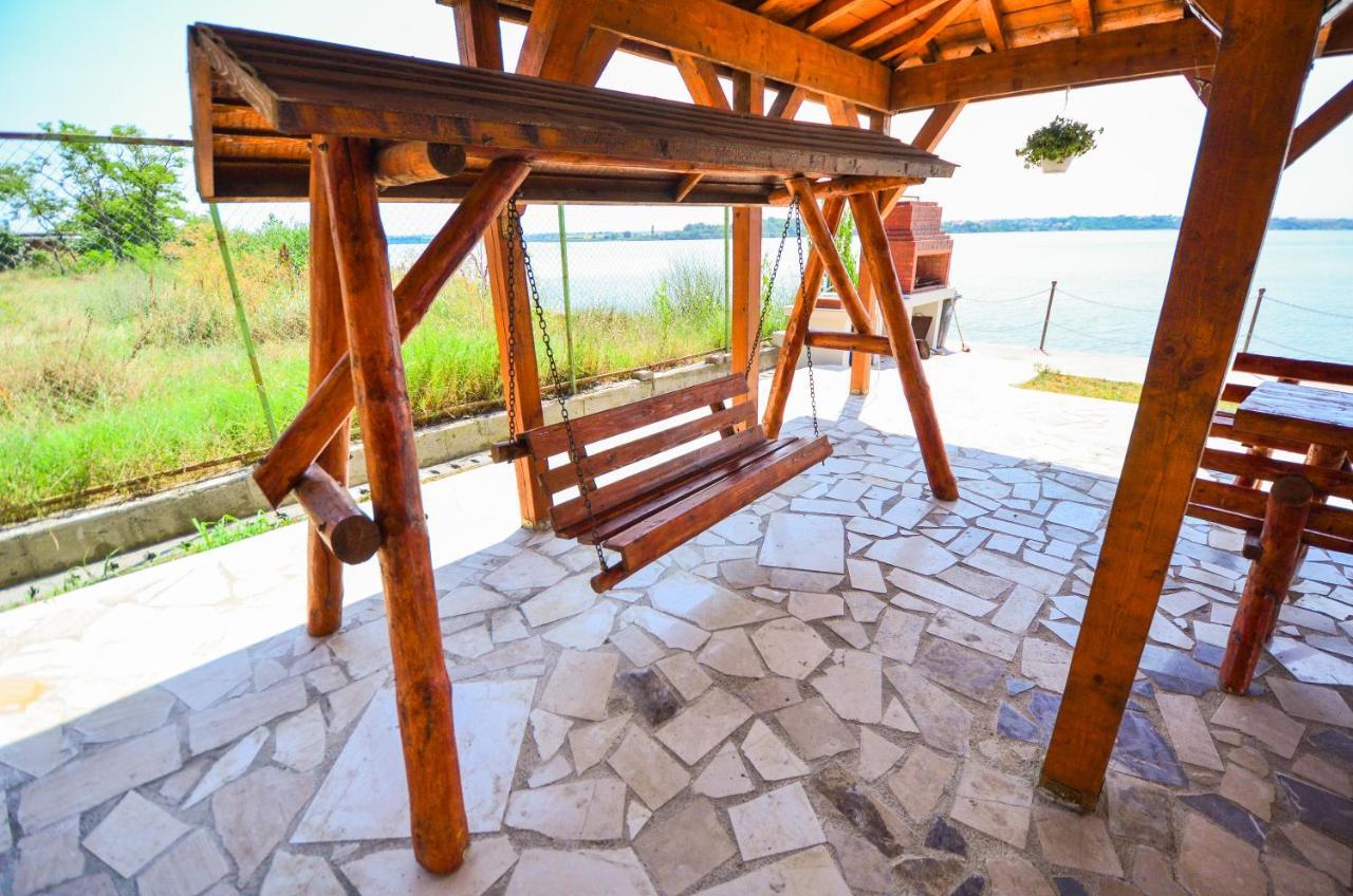Miralex - Solid House Residence Mamaia Luaran gambar
